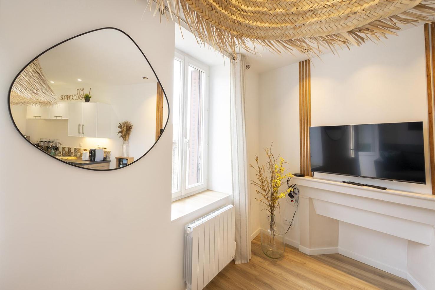 L'Emeraude - 1 A 4P - Wifi Fibre - Parking Gratuit Pont-dʼAin Exterior foto